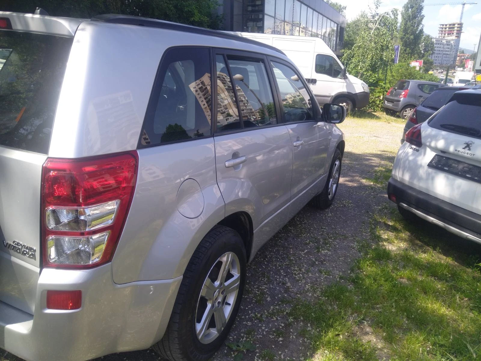 Suzuki Vitara 1.9, снимка 8 - Автомобили и джипове - 54715198