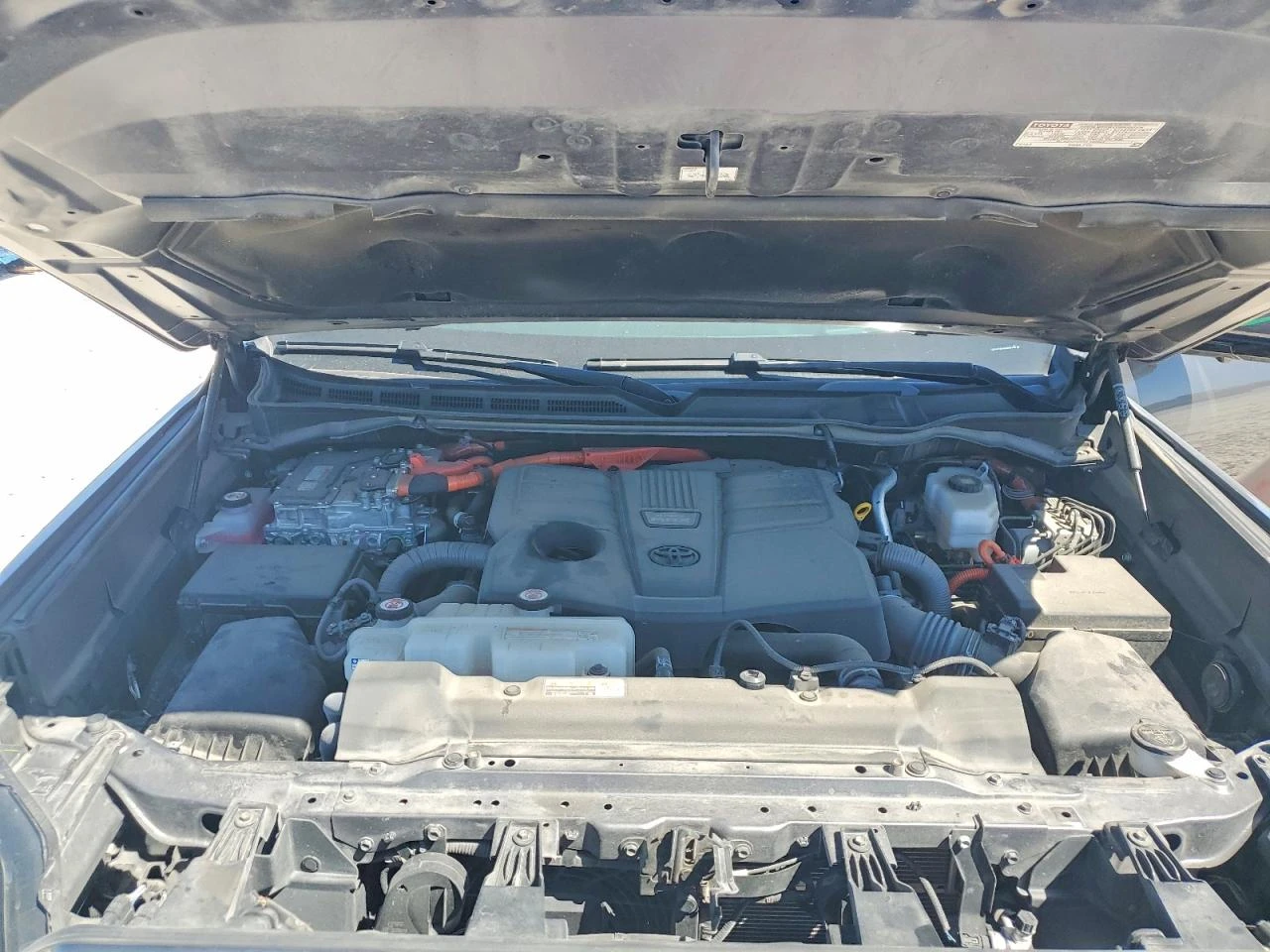Toyota Tundra 3.4l Platinum Hv, снимка 11 - Автомобили и джипове - 55092188