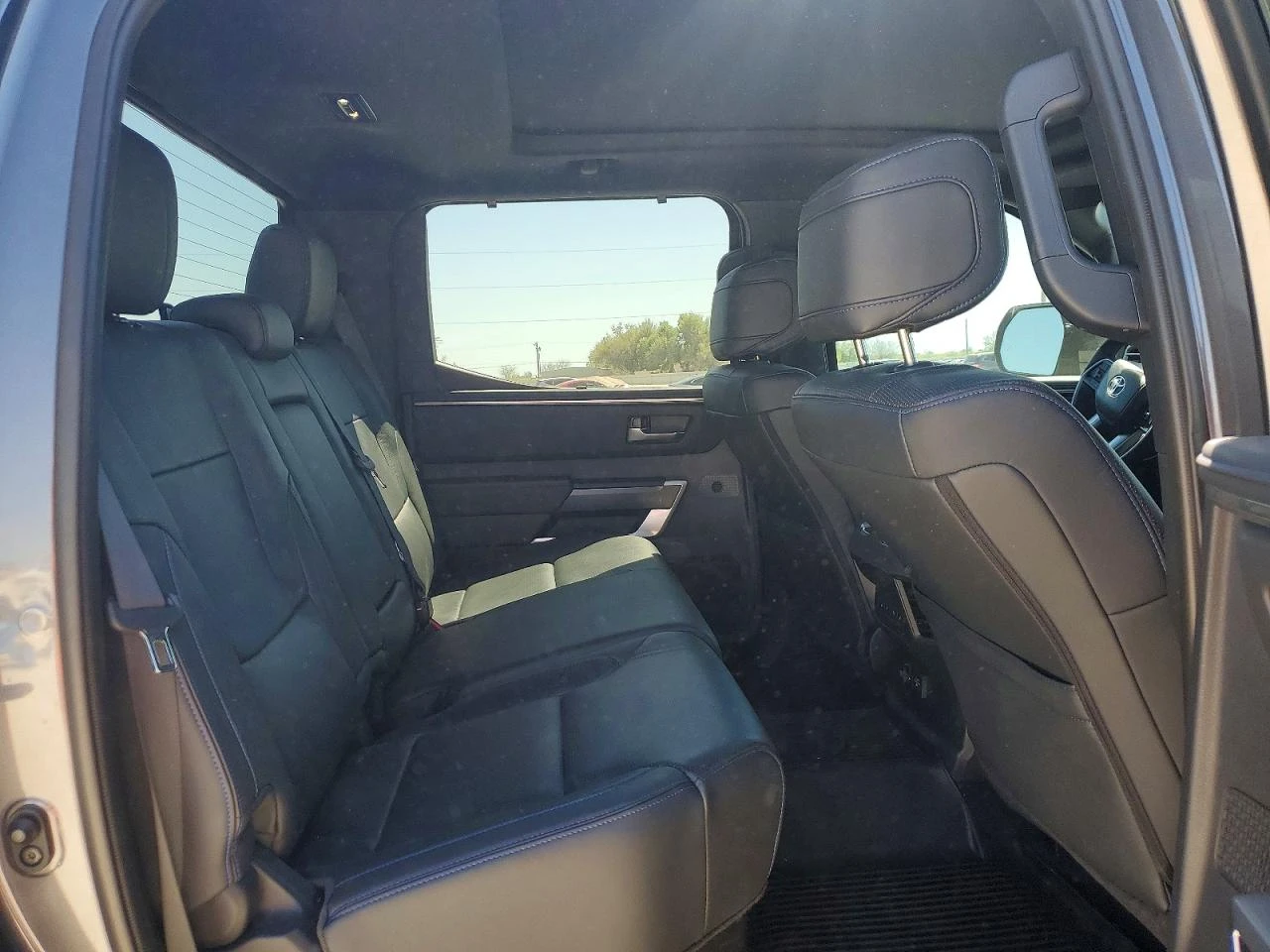 Toyota Tundra 3.4l Platinum Hv, снимка 10 - Автомобили и джипове - 55092188