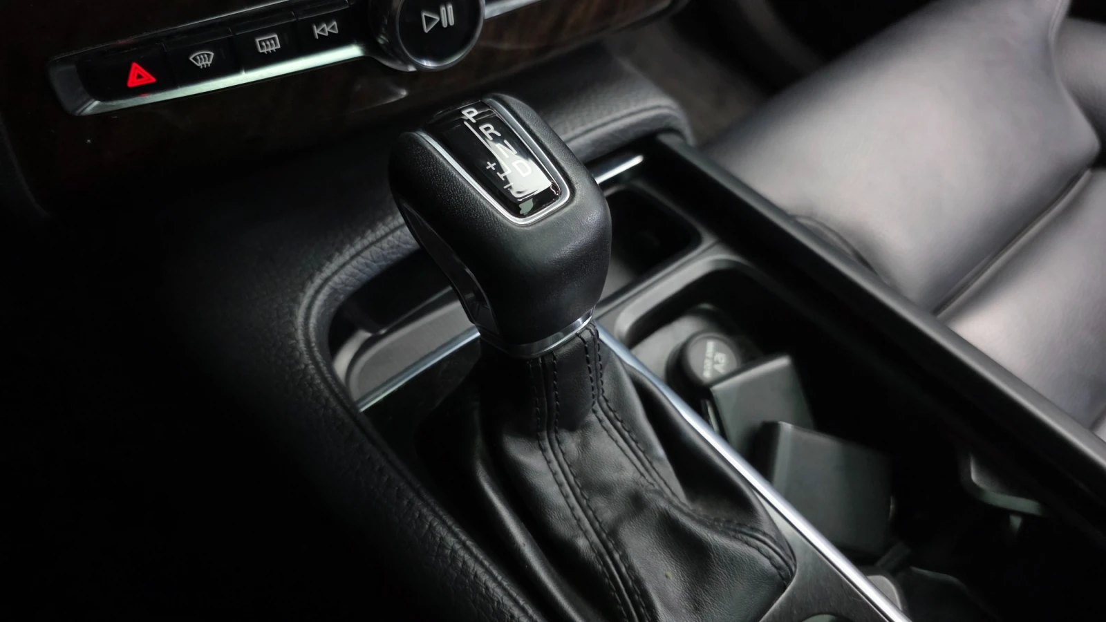 Volvo Xc90 2.0 D5 Momentum  | Mobile.bg � ����������� 8