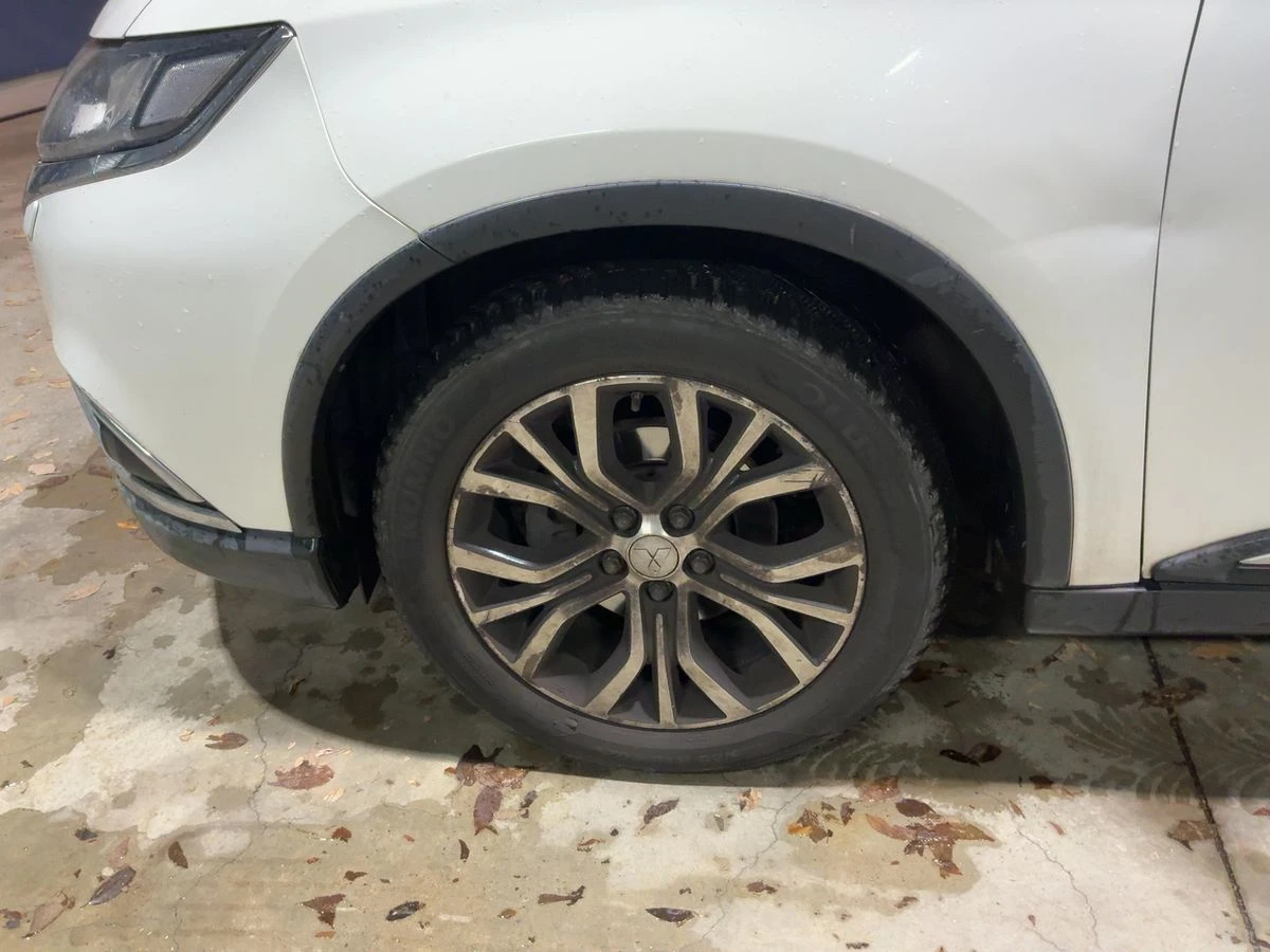 Mitsubishi Outlander 4x4 !!! 7 ������ !!! ������ | Mobile.bg � ����������� 7