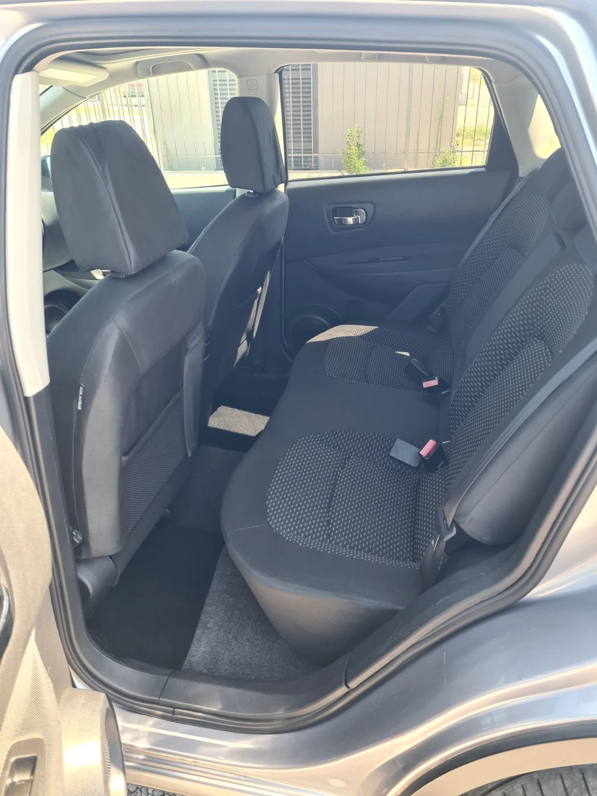 Nissan Qashqai 1.5dci НОВА!!!!, снимка 16 - Автомобили и джипове - 55508860