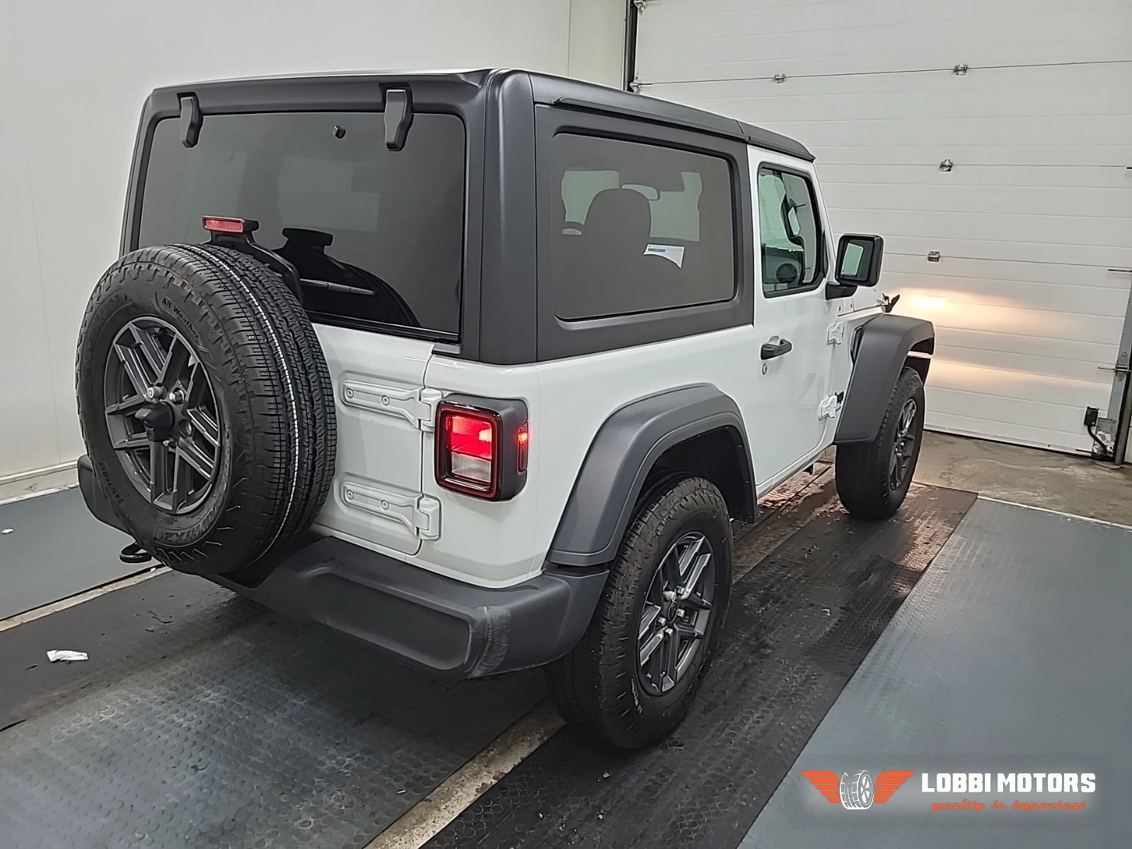 Jeep Wrangler, снимка 3 - Автомобили и джипове - 55928726