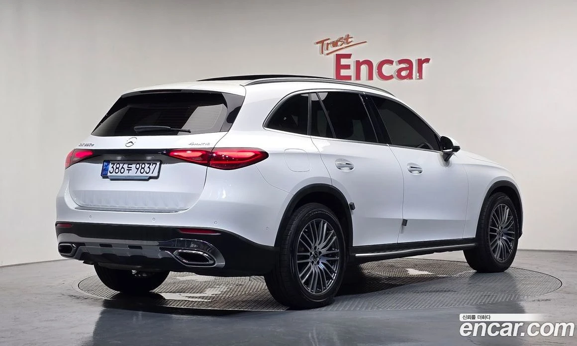 Mercedes-Benz GLC GLC220 d 4MATIC, снимка 2 - Автомобили и джипове - 56122754