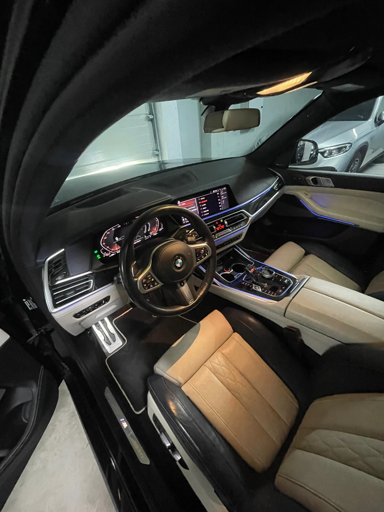 BMW X7 4.0i/Mpak/swar/harman/kardon/�����/�����/360/����� | Mobile.bg � ����������� 10