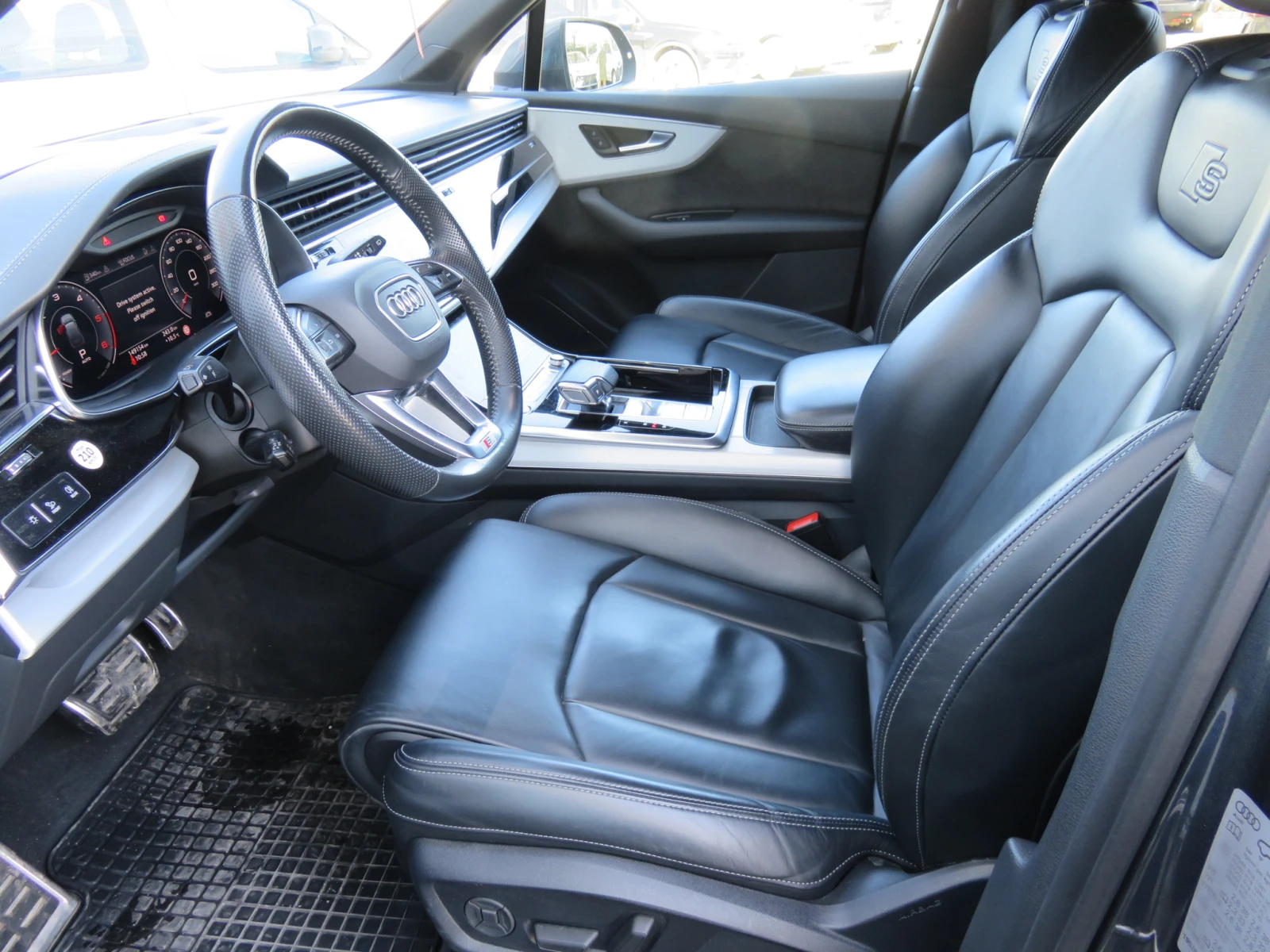Audi Q7 3.0TDI QUATTRO S-Line , снимка 4 - Автомобили и джипове - 56725664
