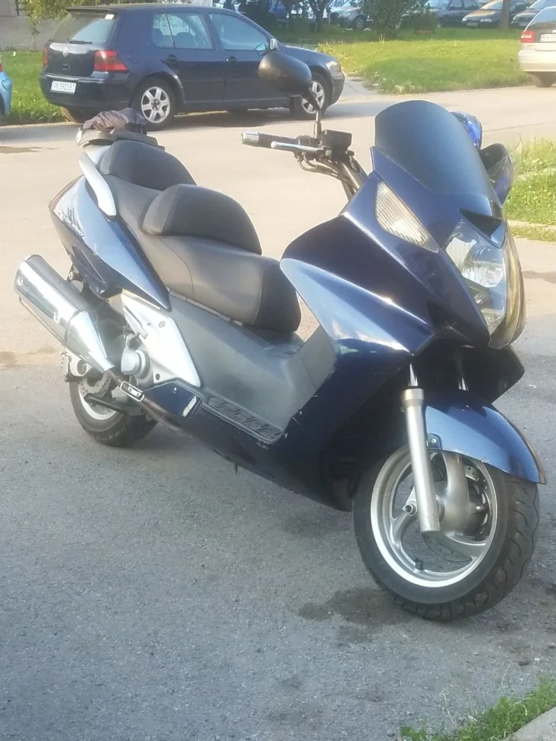 Honda Silver Wing, снимка 1 - Мотоциклети и мототехника - 48451857