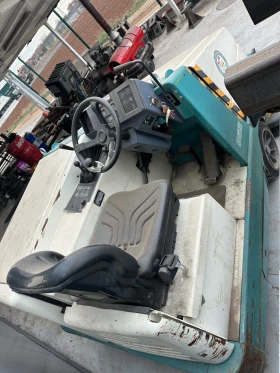 Автокран Друга марка T55 почистваща машина , снимка 5