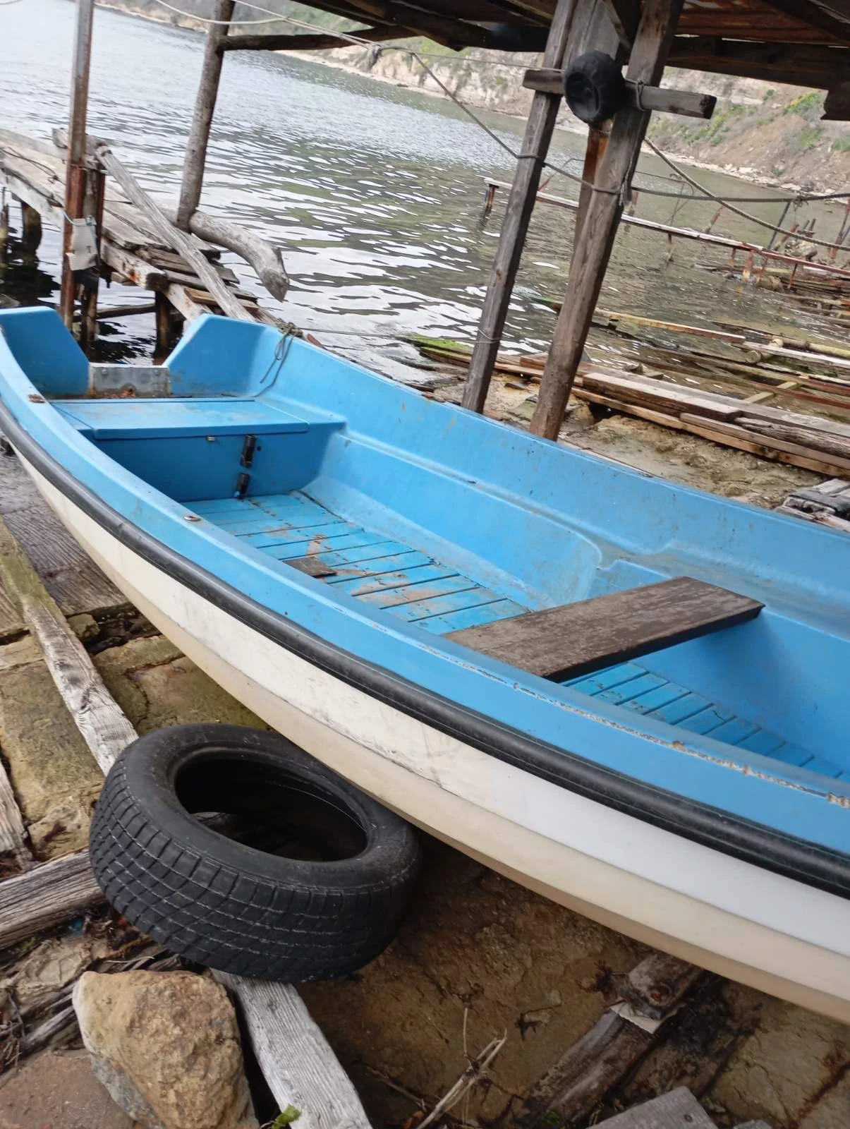 Лодка Собствено производство, снимка 2 - Воден транспорт - 54092088