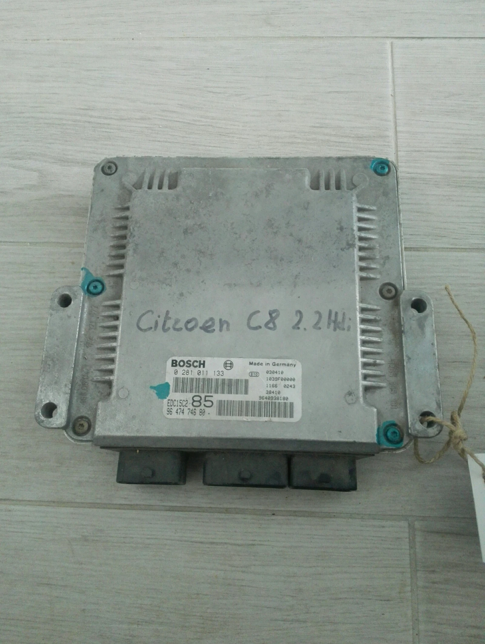   8 2.2 :0281011133 | Mobile.bg   1