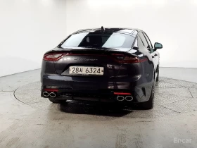 Kia Stinger PLATINUM* ПОДГРЕВ* ОБДУХВАНЕ* 360КАМЕРА* КЕЙЛЕС* , снимка 4