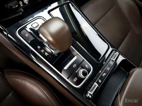 Kia Stinger PLATINUM* ПОДГРЕВ* ОБДУХВАНЕ* 360КАМЕРА* КЕЙЛЕС* , снимка 9