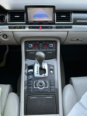 Audi S8 FULL/CERAMICA/CARBON/КАМЕРА/ВАКУУМ/B&O/МАСАЖ/ОБДУХ, снимка 12