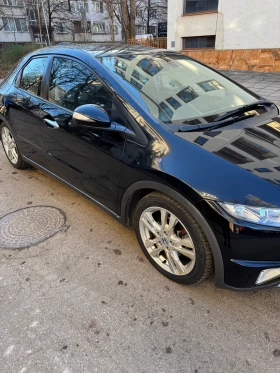 Honda Civic 1.8 / EXECUTIVE /* FACELIFT* / БЕЗ РЪЖДА , снимка 8