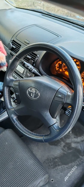 Toyota Avensis 1.8 vvti Газ. Tx3, снимка 9