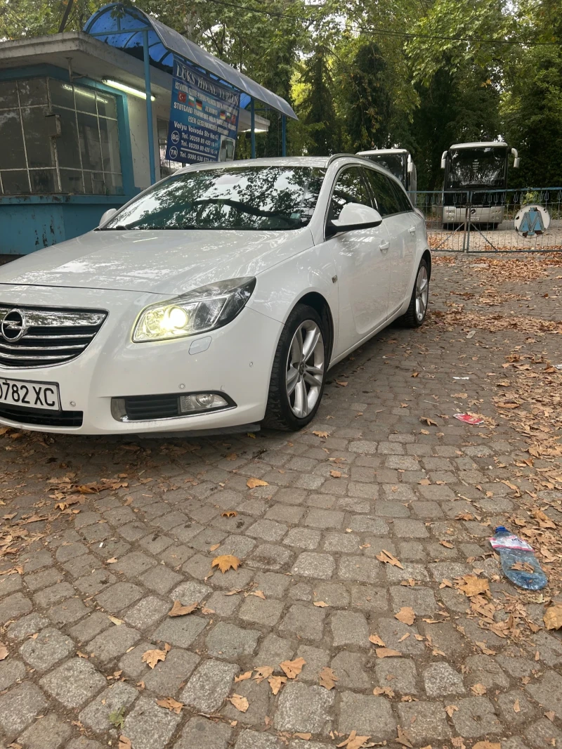 Opel Insignia, снимка 5 - Автомобили и джипове - 47246606