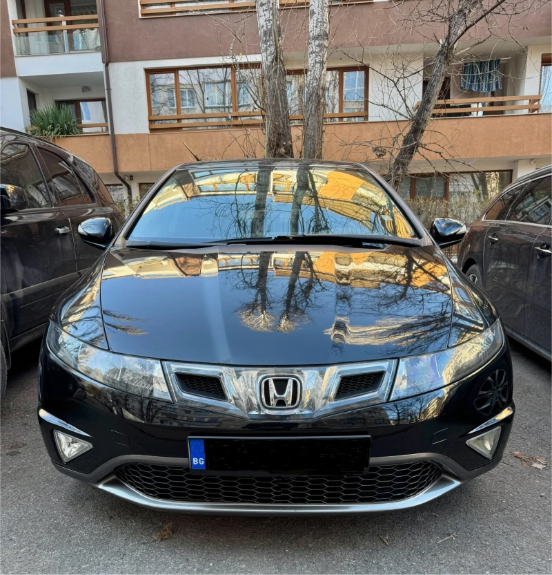 Honda Civic 1.8 / EXECUTIVE /* FACELIFT* / БЕЗ РЪЖДА , снимка 1 - Автомобили и джипове - 48382047