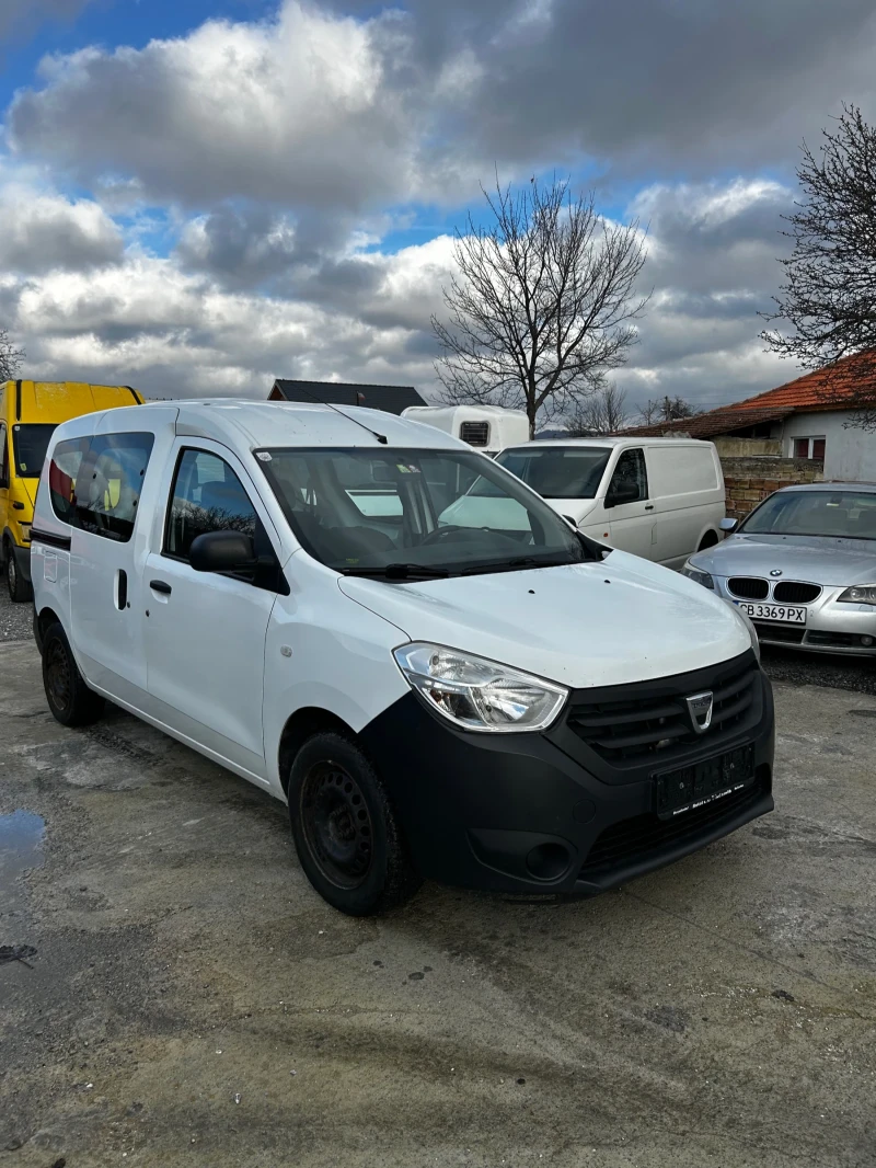 Dacia Dokker 1.6i, снимка 3 - Автомобили и джипове - 48453739