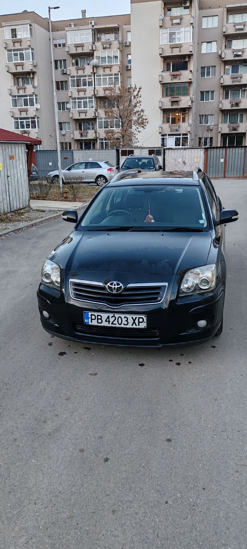 Toyota Avensis 1.8 vvti Газ. Tx3, снимка 1 - Автомобили и джипове - 48522154