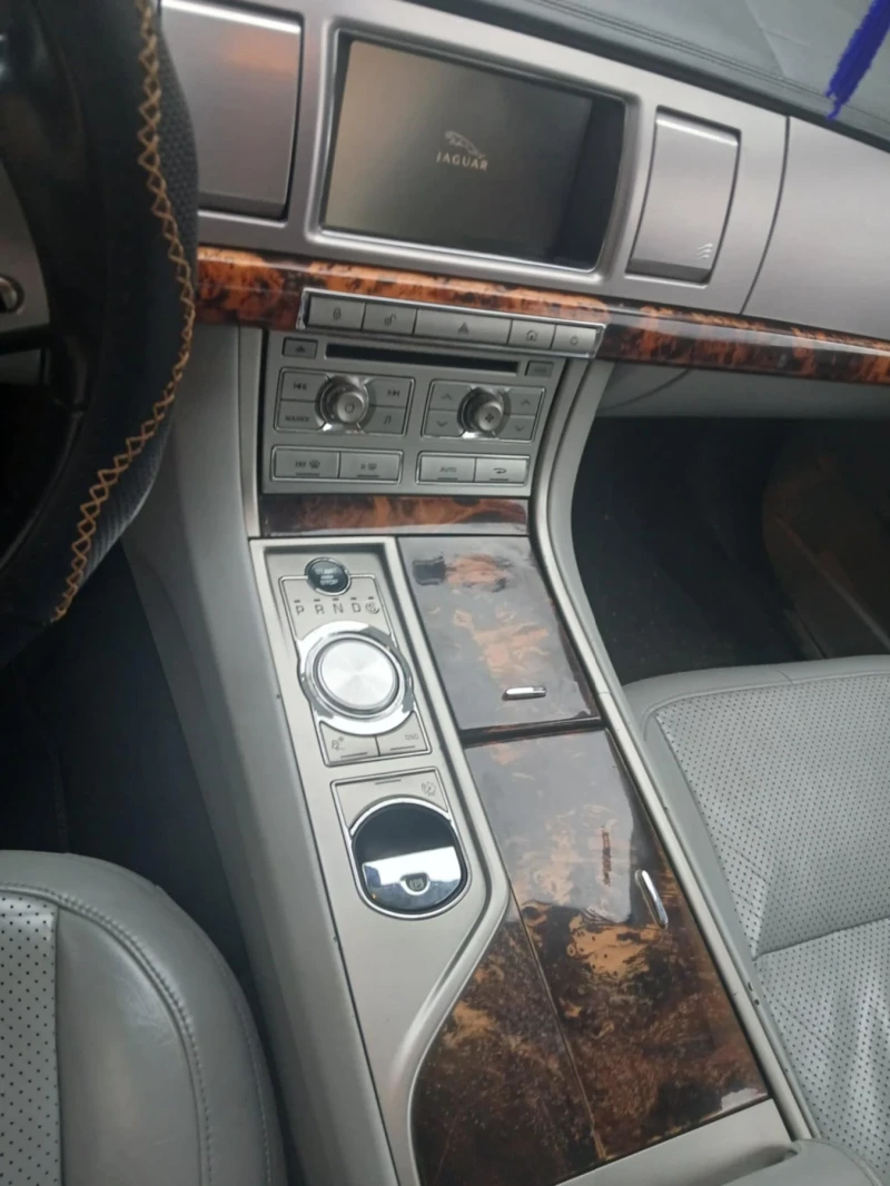 Jaguar Xf, снимка 9 - Автомобили и джипове - 48557252