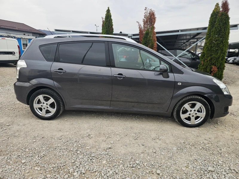 Toyota Corolla verso 2.2 D-4D 136кс! !КЛИМАТРОНИК, снимка 6 - Автомобили и джипове - 49553619