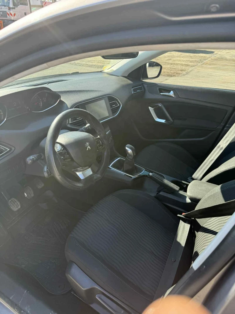 Peugeot 308, снимка 10 - Автомобили и джипове - 52167119