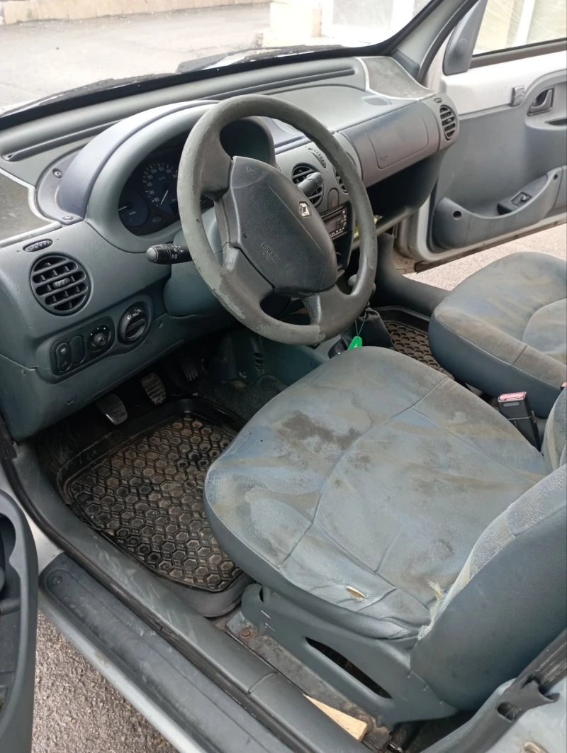Renault Kangoo, снимка 12 - Автомобили и джипове - 52210182