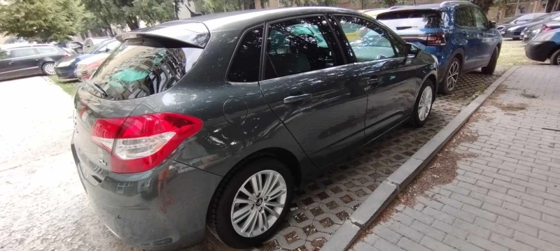 Citroen C4 1.6I, снимка 3 - Автомобили и джипове - 52470335