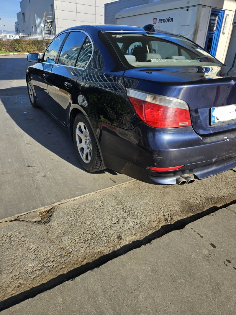 BMW 520, снимка 8 - Автомобили и джипове - 52708401