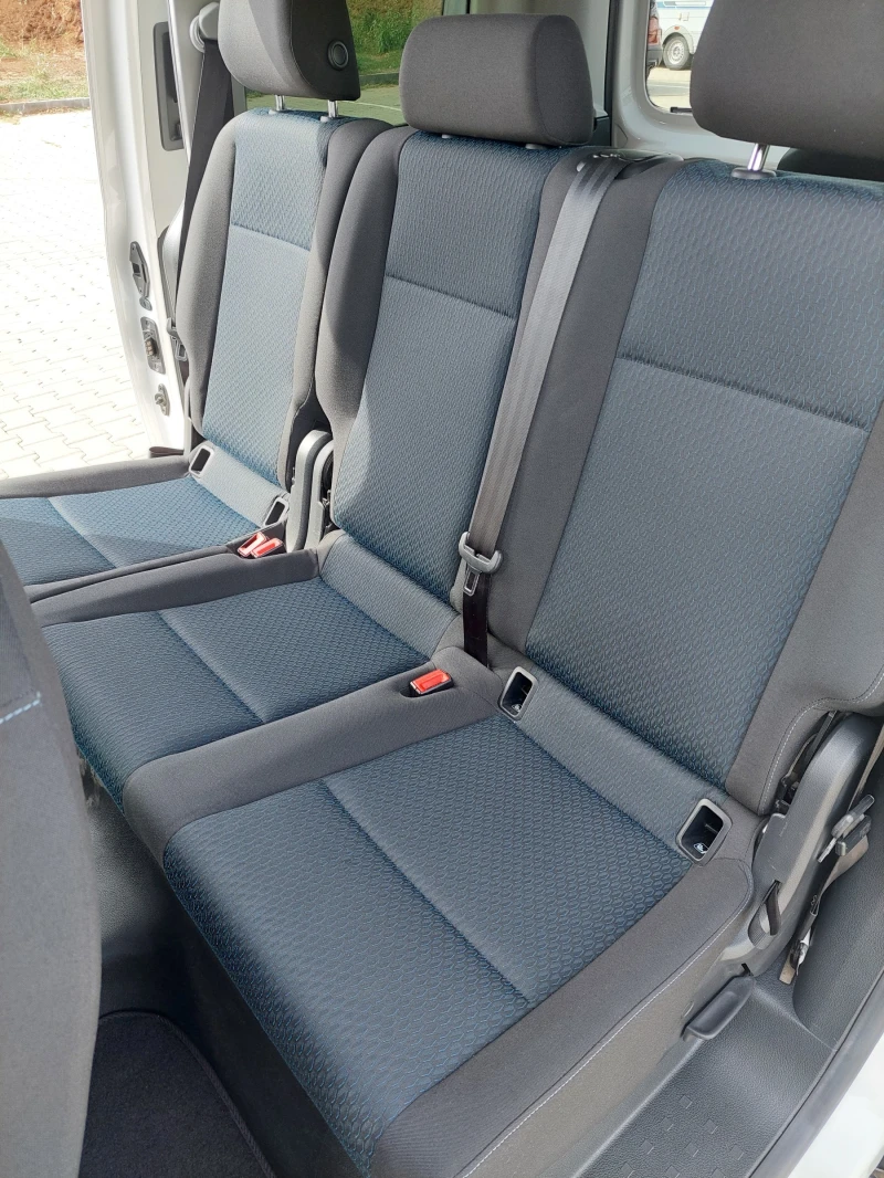 VW Caddy, снимка 13 - Автомобили и джипове - 53210297