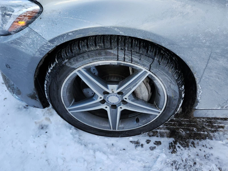 Mercedes-Benz C 300 С РЕГИСТРАЦИЯ & АВТО КРЕДИТ, снимка 7 - Автомобили и джипове - 53263291