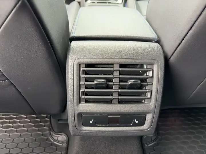 VW Golf R* 20th Anniversary* 4MOTION* TOP, снимка 16 - Автомобили и джипове - 55485521