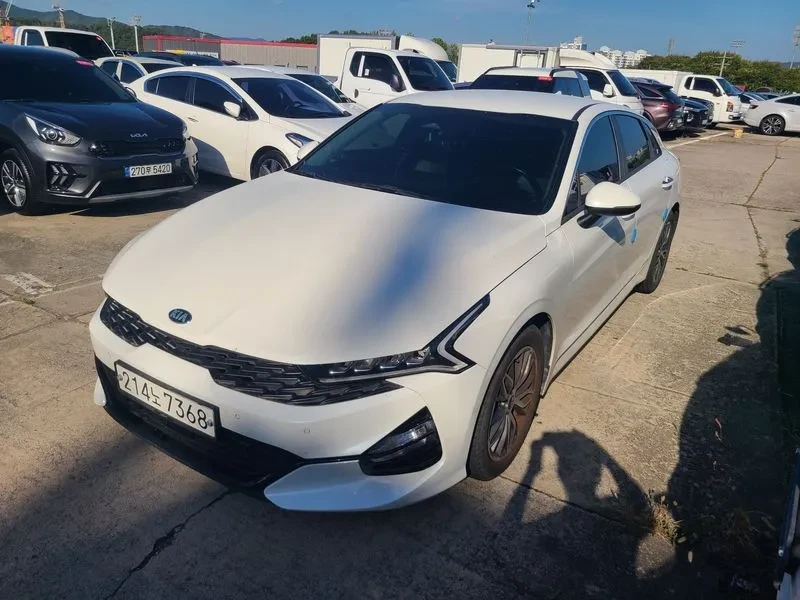 Kia K5 2.0 LPG - САМО 30% АВАНС