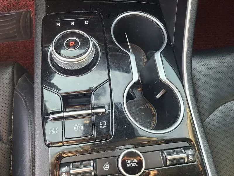 Kia K5 2.0 LPG - САМО 30% АВАНС, снимка 11 - Автомобили и джипове - 56322825