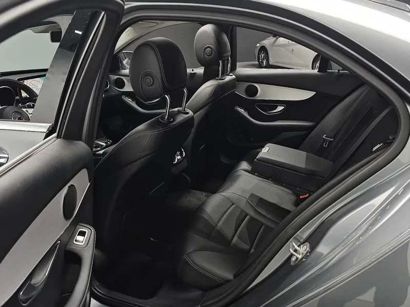 Mercedes-Benz C 200 W205 AVANTAGARDE* ПОДГРЕВ* ПАМЕТ* НАВИГАЦИЯ, снимка 11 - Автомобили и джипове - 56656055