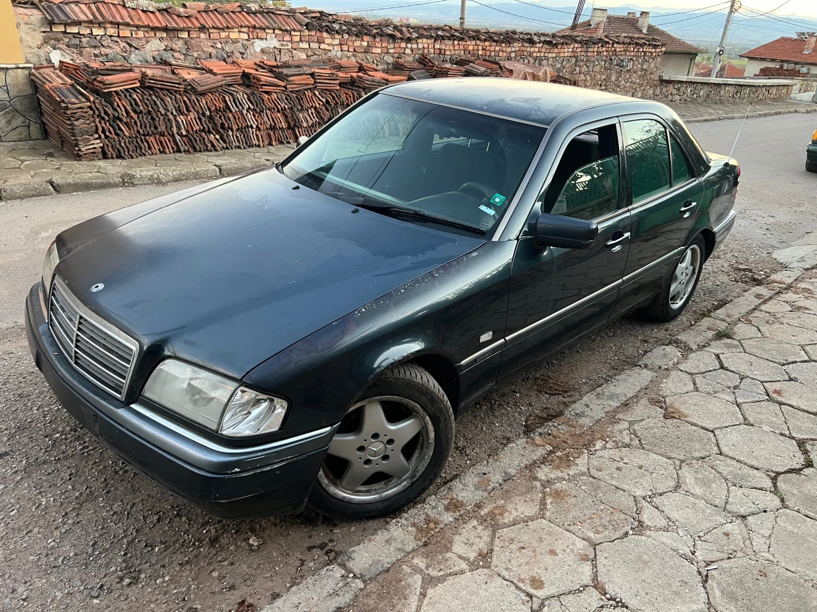 Mercedes-Benz C 250 W202 2.5TD 150h.p - изображение 2