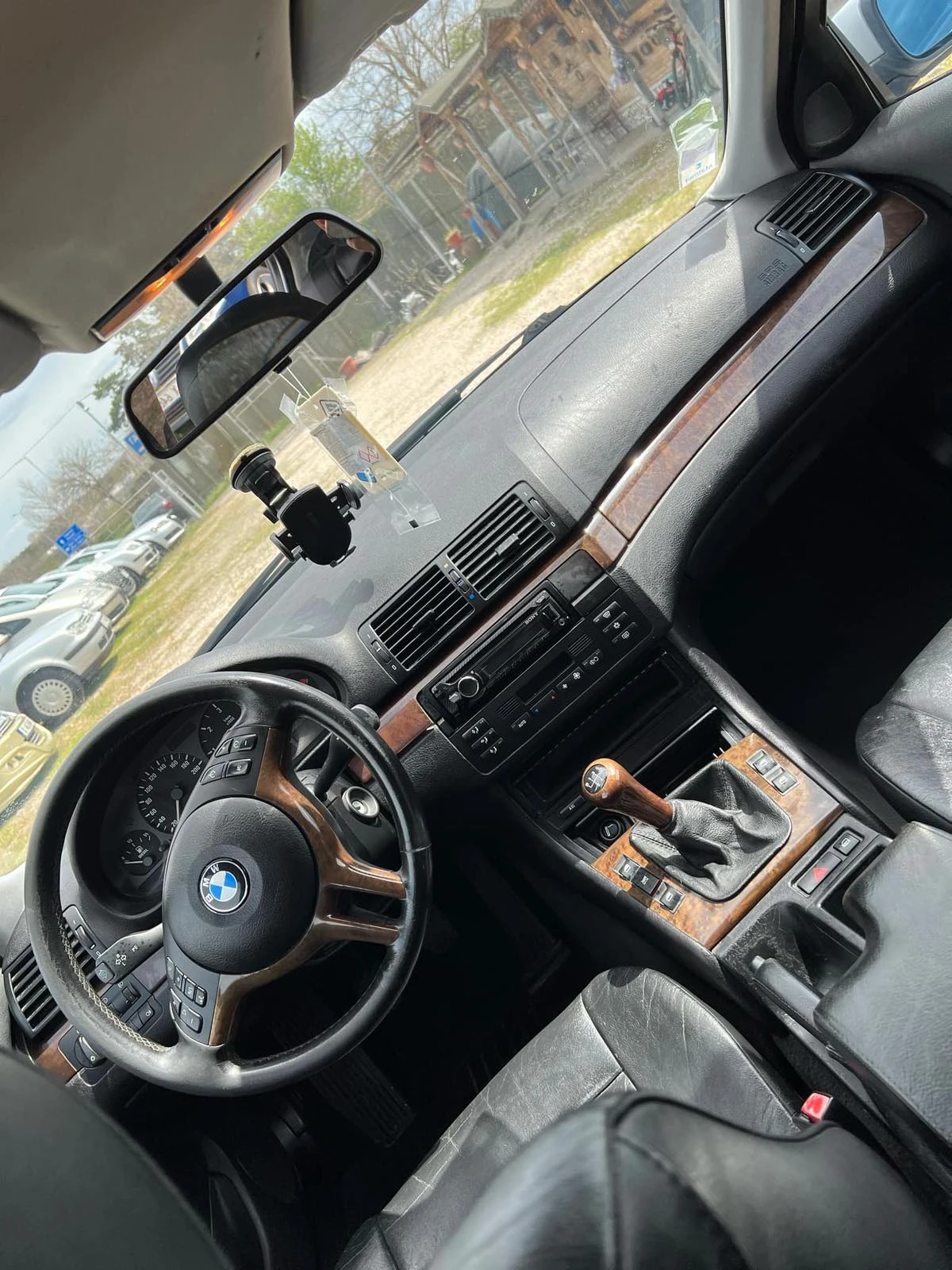 BMW 320 2.0D 150k.c - изображение 6