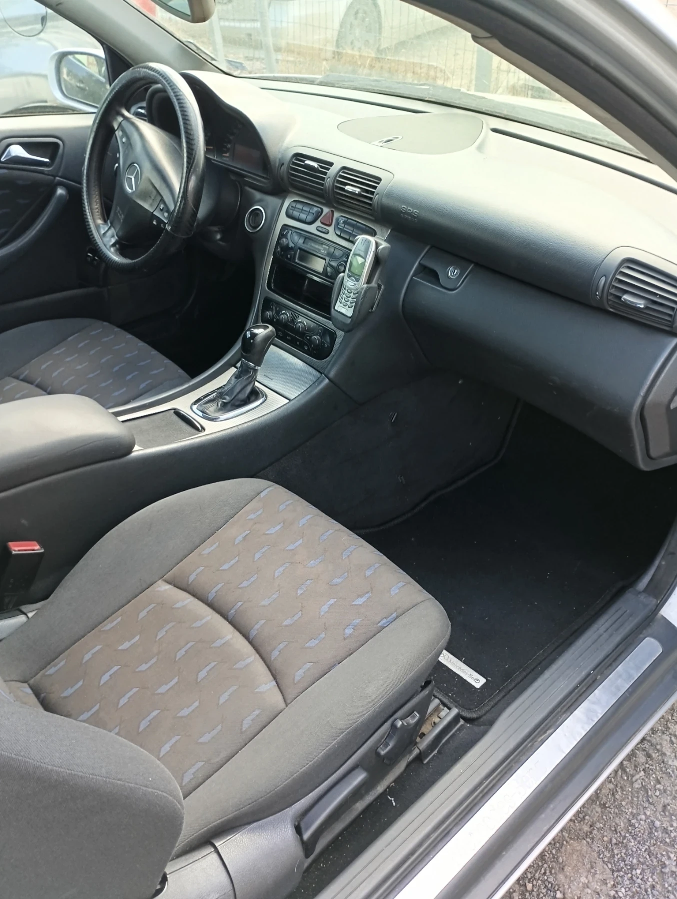 Mercedes-Benz C 200 sport coupe - изображение 8