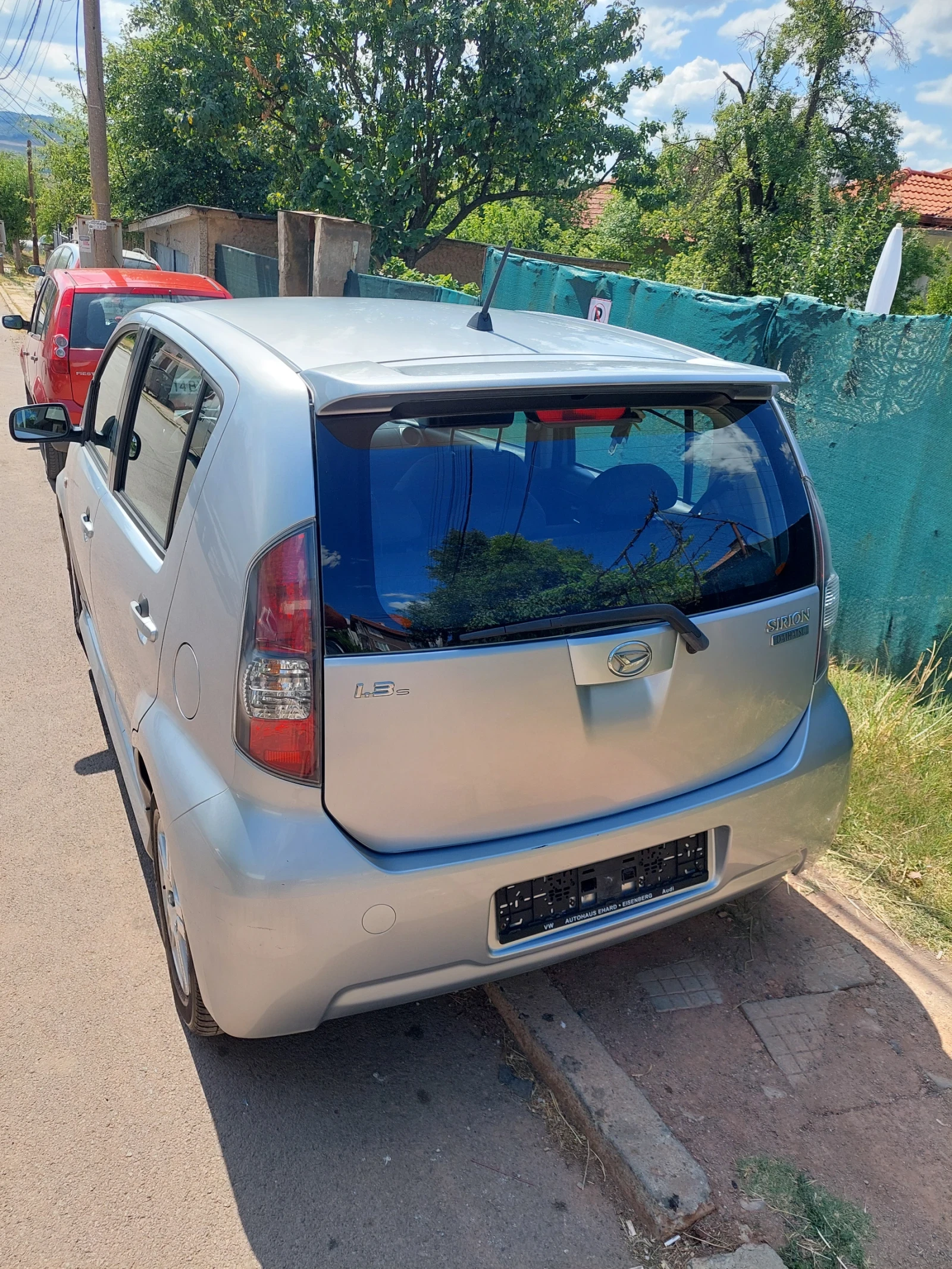 Daihatsu Sirion 1.3i - изображение 10