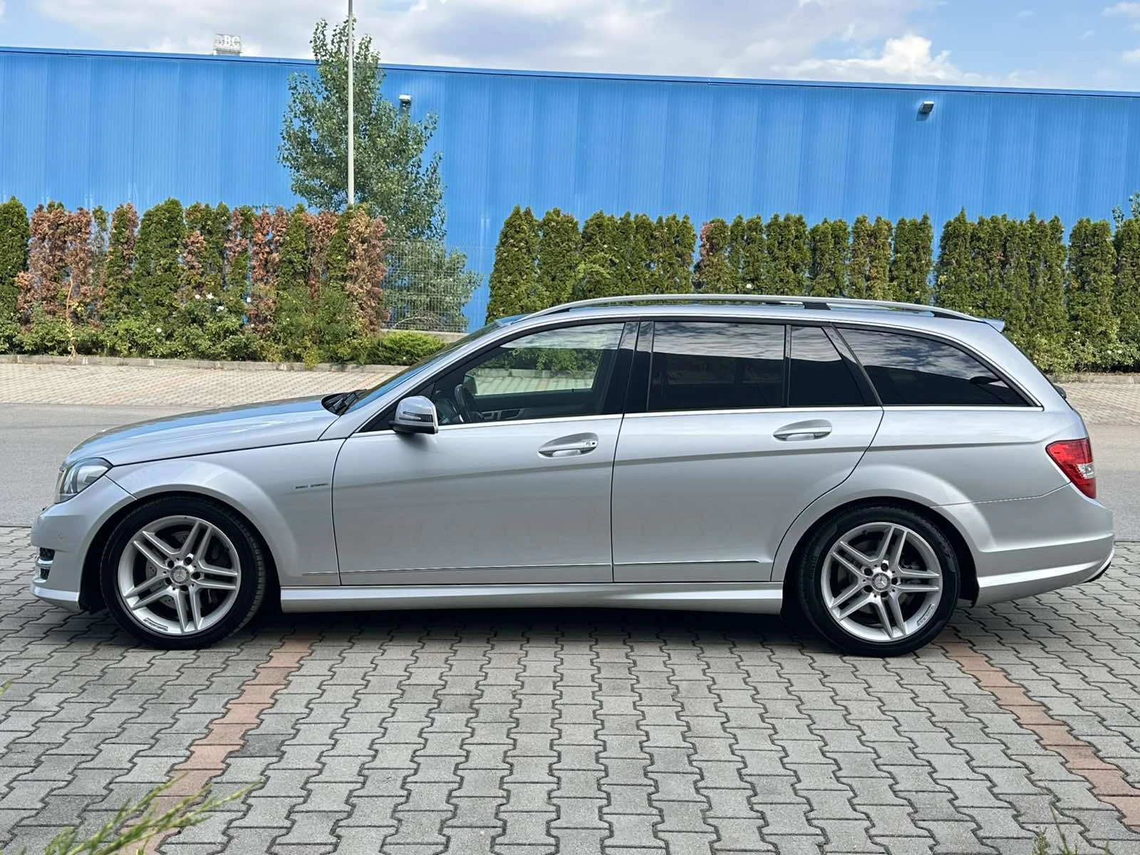 Mercedes-Benz C 250 CDI* 4 MATIC* AMG LINE-TOP FULL FULL ШВЕЙЦАРИЯ - изображение 7
