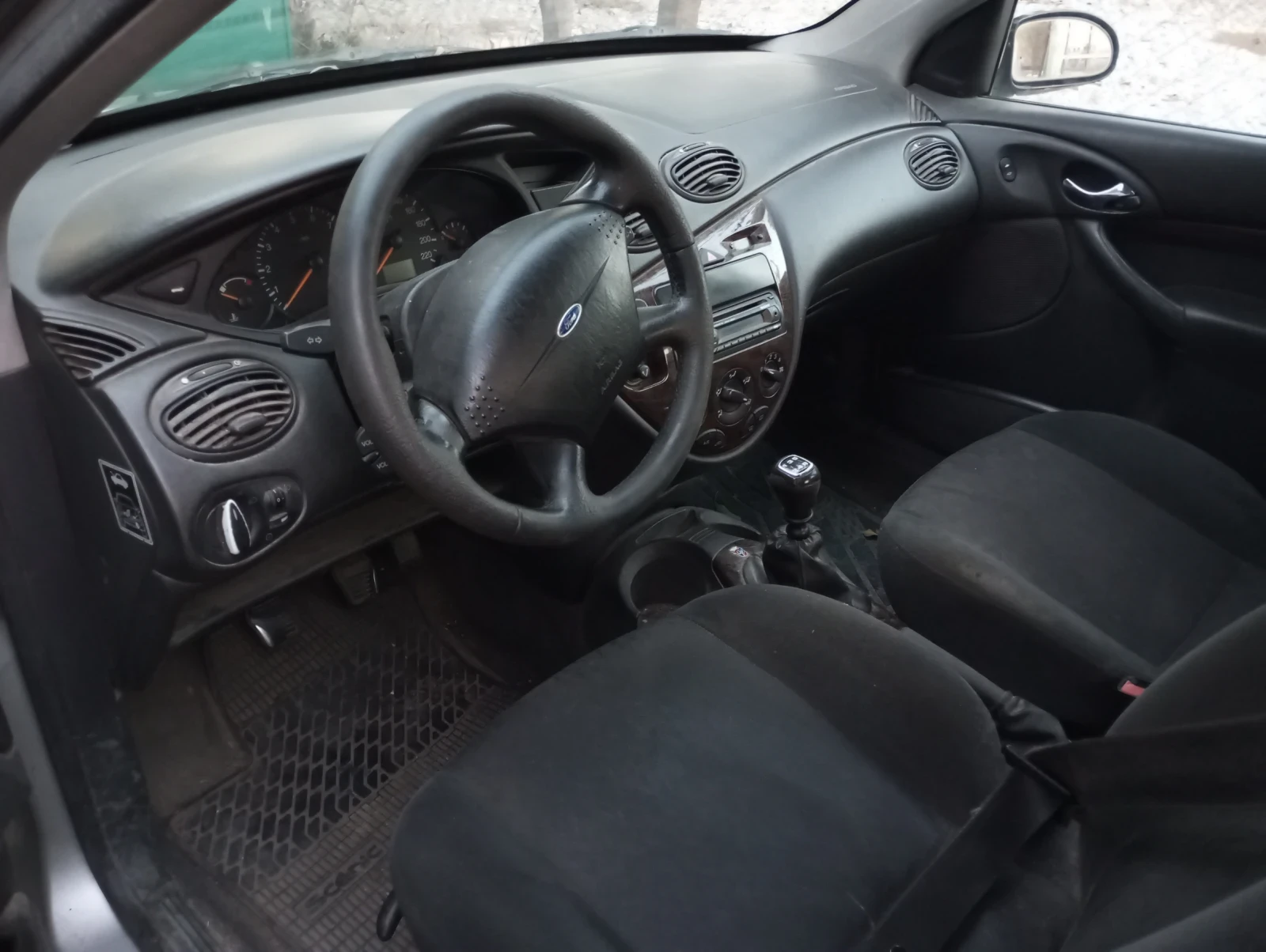 Ford Focus 1.8 - изображение 4