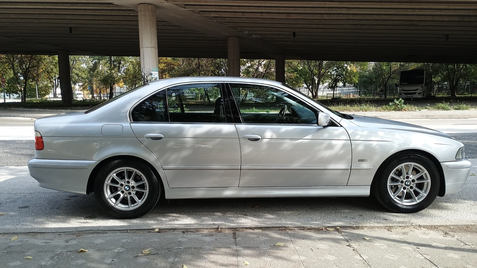 BMW 530 | Mobile.bg   1