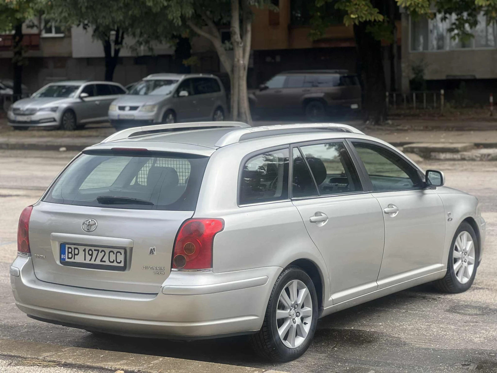 Toyota Avensis  - изображение 3