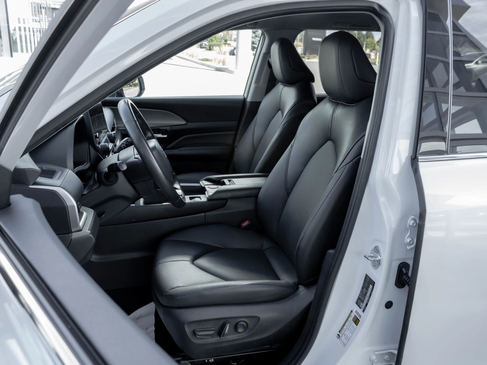 Toyota Grand Highlander XLE* 4x4* Distronic* Камера* Подгрев* Шибидах*  - изображение 7