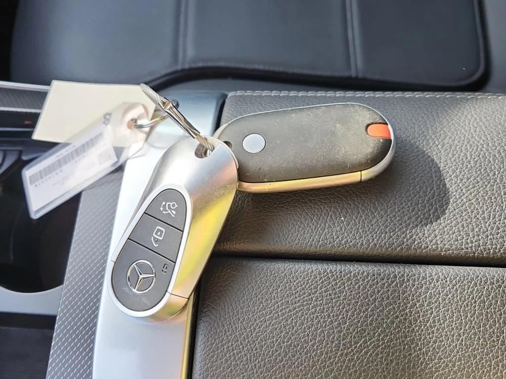 Mercedes-Benz C 300 * CARFAX *    | Mobile.bg   13