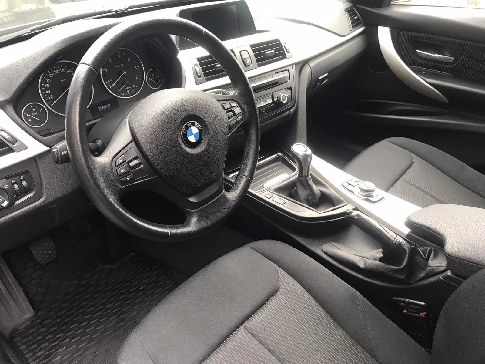 BMW 318 D/6 speed/NAVI/Klima/MULTY/Service BMW/ 95 хил.км. - изображение 5