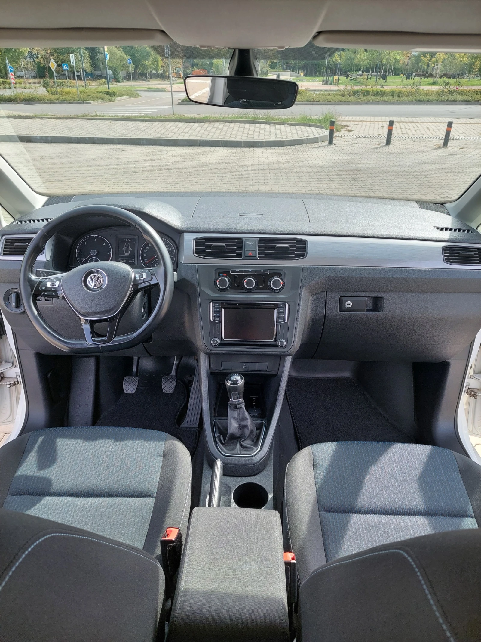 VW Caddy  - изображение 8