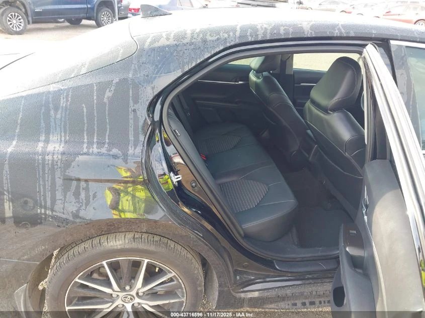 Toyota Camry 2.5l Se - изображение 8