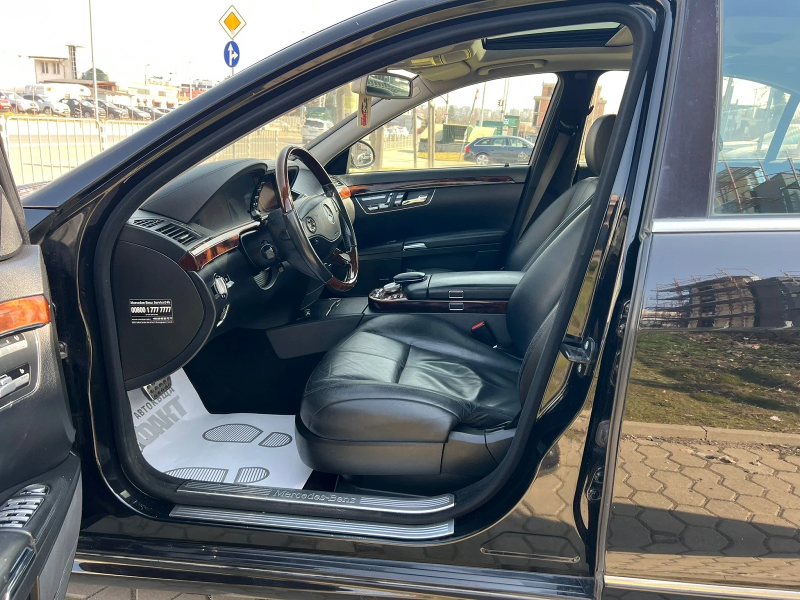 Mercedes-Benz S 500 5.5i/ГАЗ/NAVI/КОЖА, снимка 7 - Автомобили и джипове - 53709993