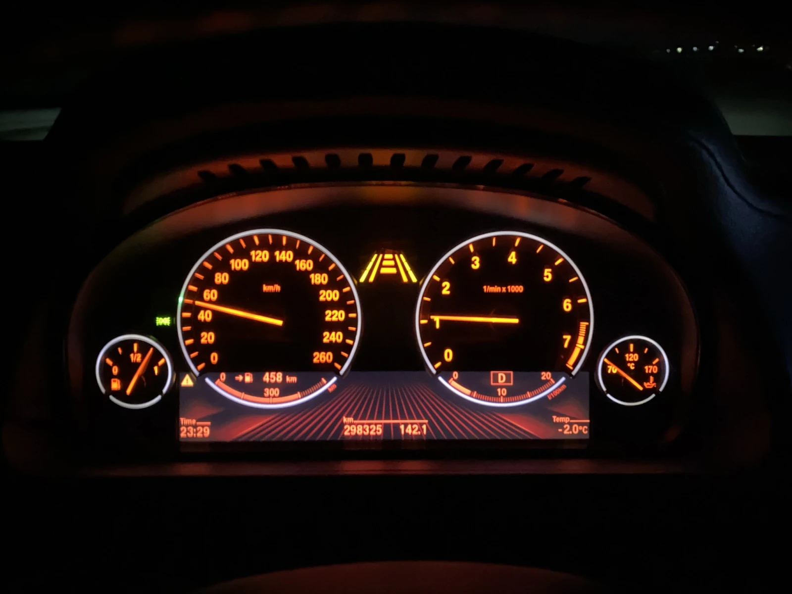 BMW 750 F02 LONG 4.4 408 hp, снимка 16 - Автомобили и джипове - 53904954